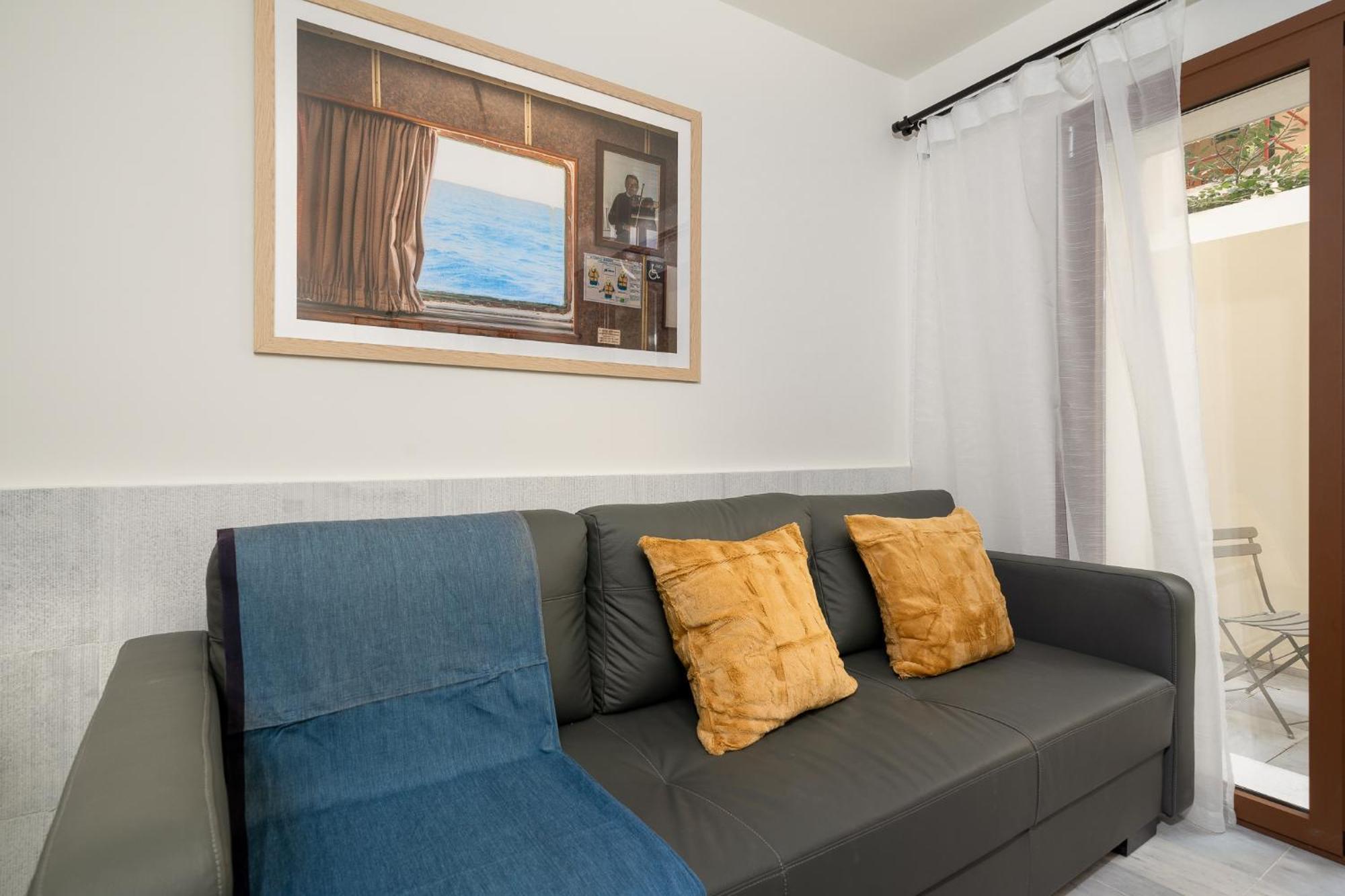 Apartment Mooeve Exarchia