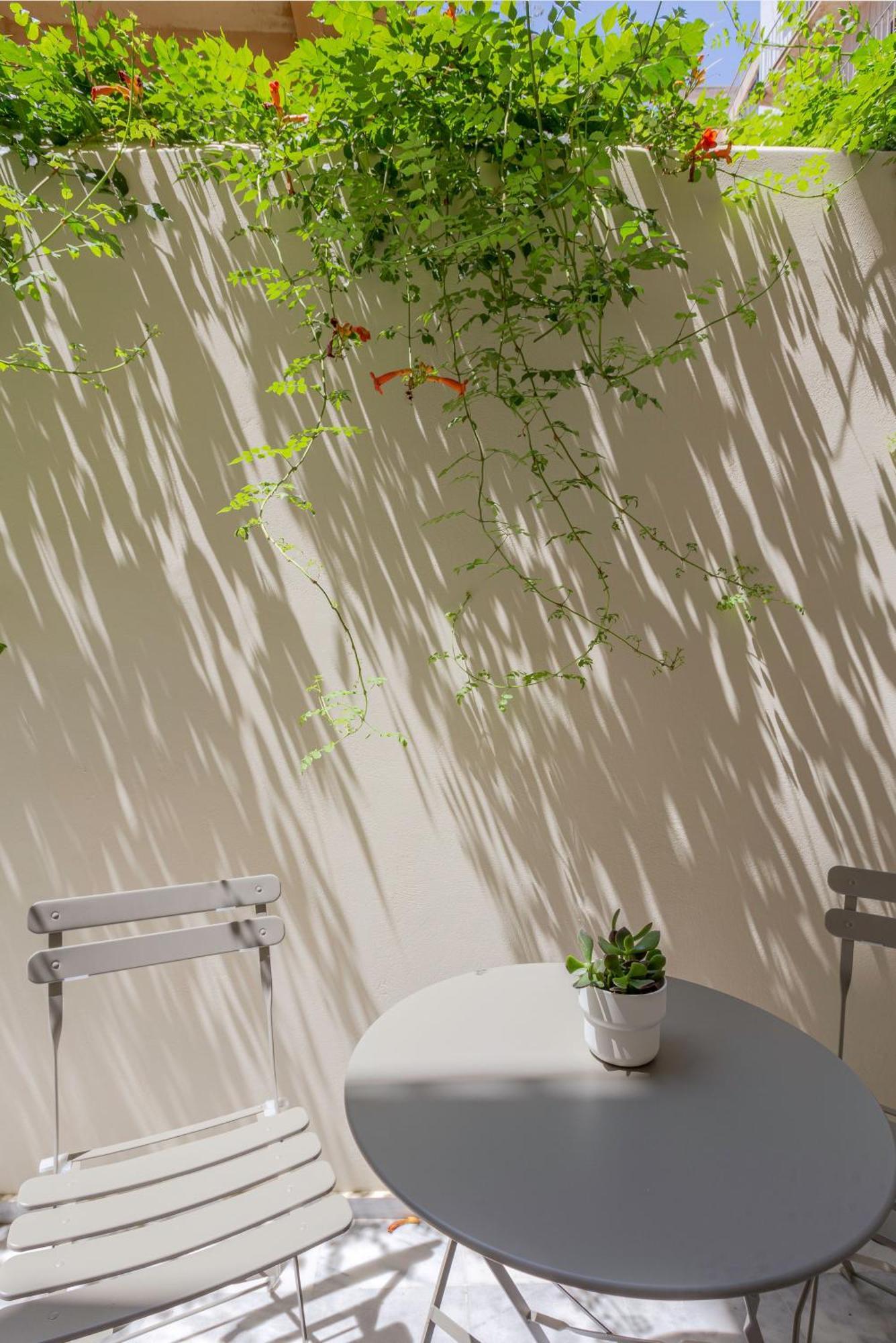 Apartment Mooeve Exarchia Athens