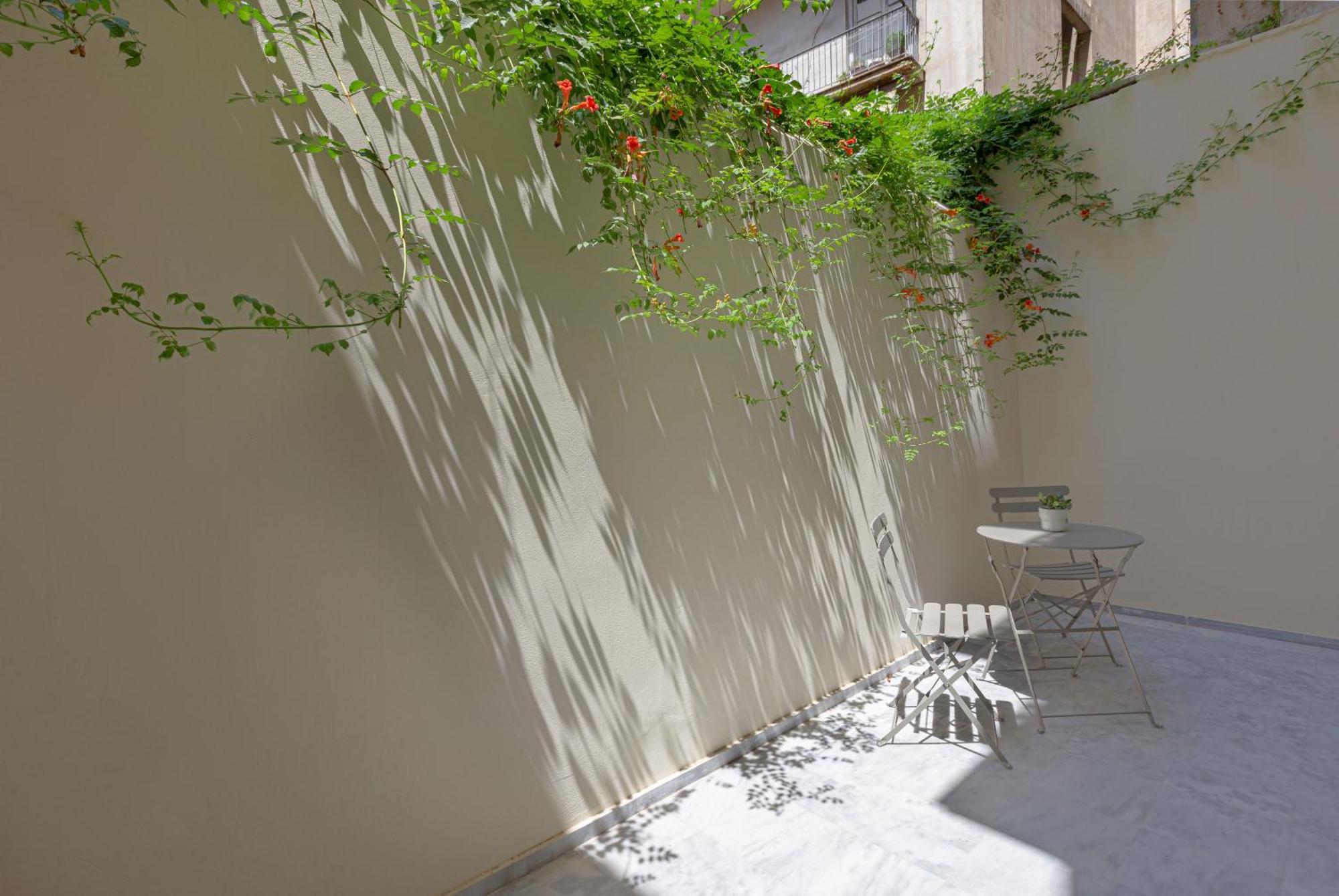 Mooeve Exarchia Apartment