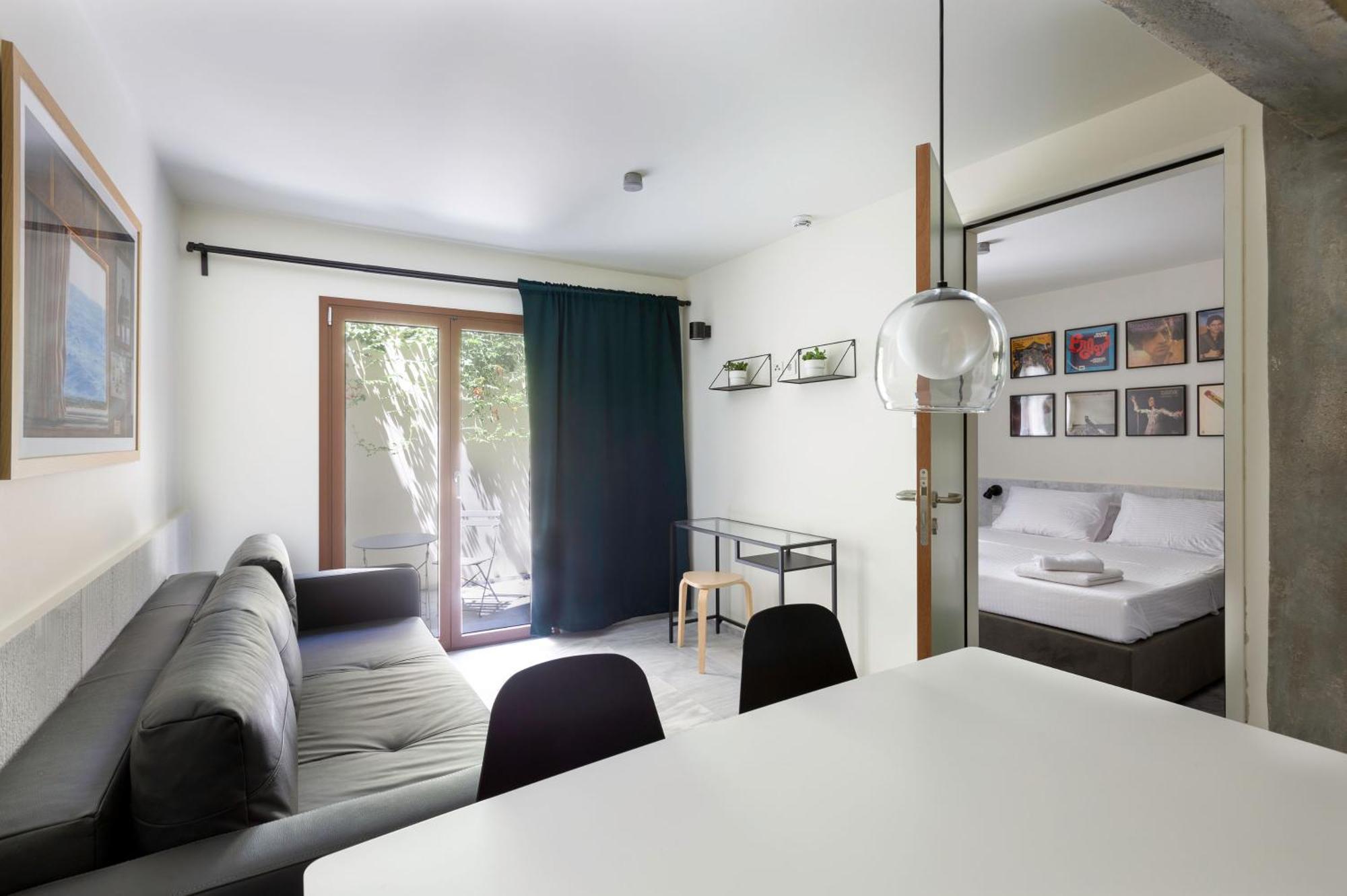 Mooeve Exarchia Apartment Athens